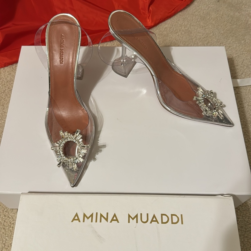AMINA MUADDI
Begum Glass Heel - Picture 3 of 14